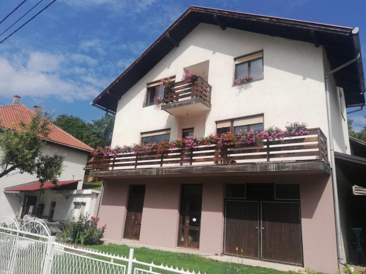 Apartman Draga Bed and Breakfast Μόκρα Γκόρα Εξωτερικό φωτογραφία